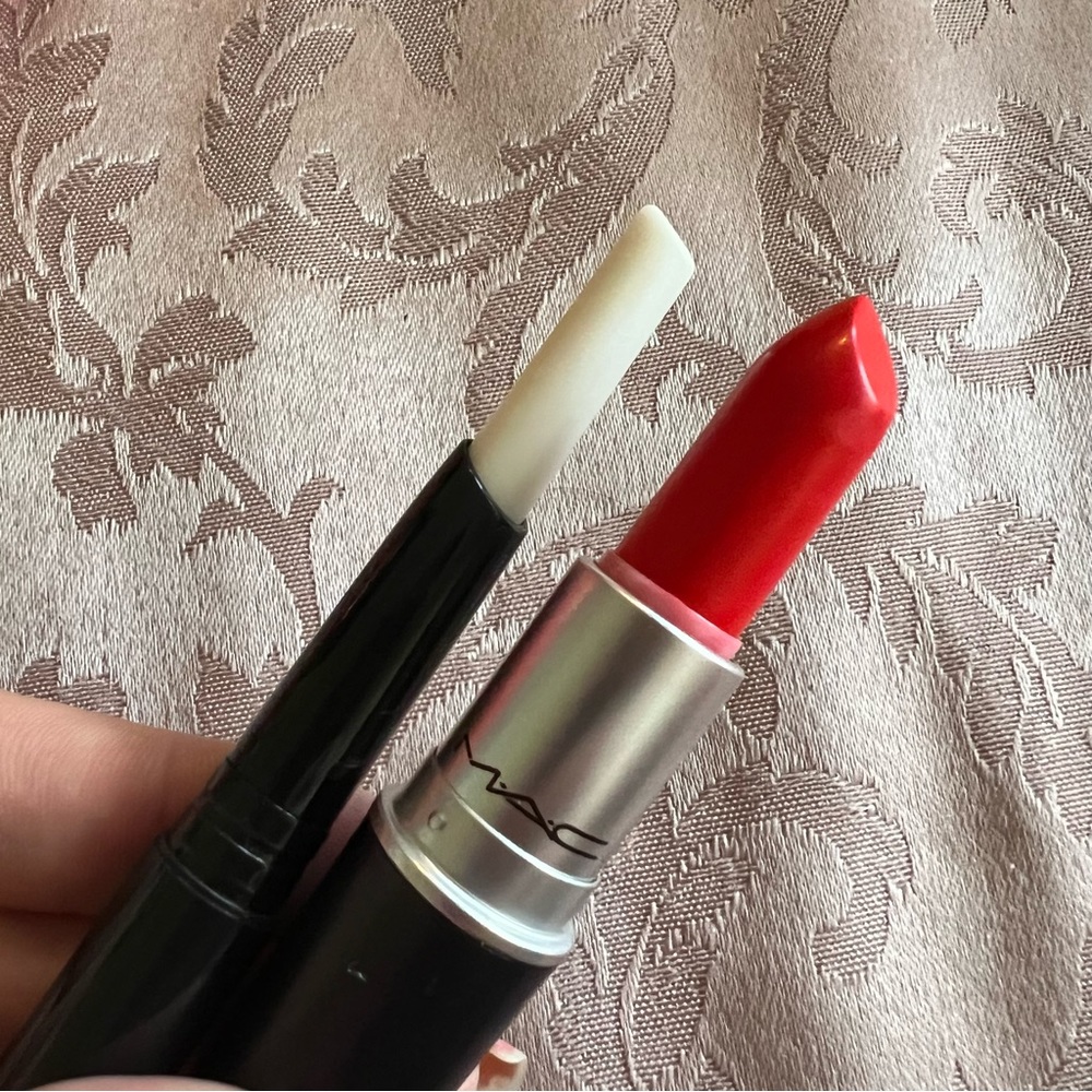 MAC Lashes to Lips Kit - Red - Picture 5 of 5